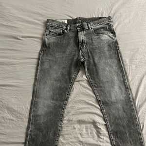 Diesel distressed jeans